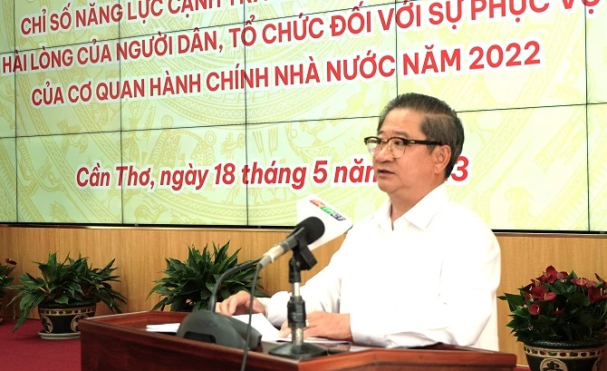 Chủ tịch UBND TP Cần Thơ phát biểu tại hội nghị.