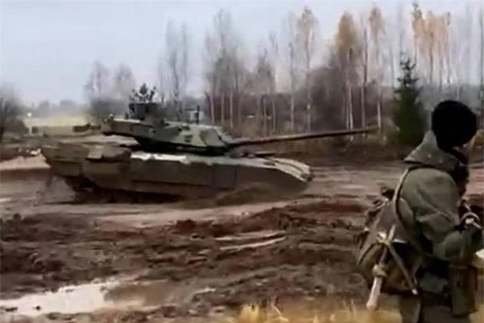 Lần đầu tiên Lực lượng vũ trang Nga đã sử dụng xe tăng chiến đấu chủ lực (MBT) T-14 Armata mới nhất trong các hoạt động quân sự, hãng thông tấn RIA Novosti đưa tin, trích dẫn một nguồn trong Bộ Quốc phòng Nga.