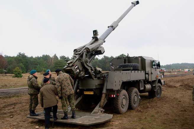 Pháo tự hành bánh lốp Kryl vẫn chưa rõ ‘hình hài’ sau cả thập kỷ phát triển 