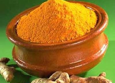 Công dụng tuyệt vời khi uống nước nóng pha nghệ mỗi sáng