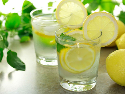 Nước chanh có tác dụng giảm cân?