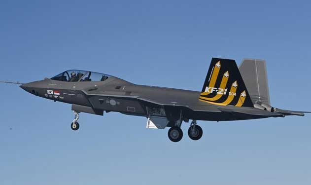 Soi sức mạnh của tiêm kích thế hệ 5 nhưng không phải tàng hình