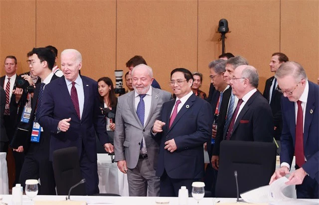 Thủ tướng dự Hội nghị G7 mở rộng: Ba thông điệp của Việt Nam về hòa bình, ổn định và phát triển - Ảnh 1.