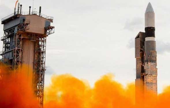 Nga sản xuất tên lửa đẩy Rokot-M đầu tiên trang bị hệ thống điều khiển tự chế tạo