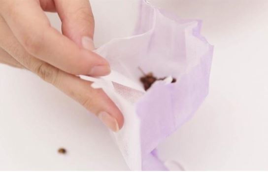 Đặt nắm hạt tiêu dưới gầm giường, lợi đủ đường mà nhiều người chưa biết