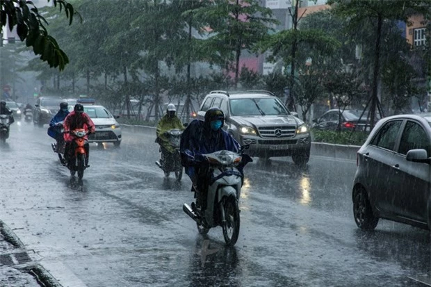 Dự báo thời tiết ngày 24/5/2023: Hà Nội có lúc có mưa rào và dông