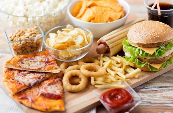 Chuyên gia Nhật Bản: Muốn sống thọ, trẻ lâu thì hãy hạn chế 6 thực phẩm này