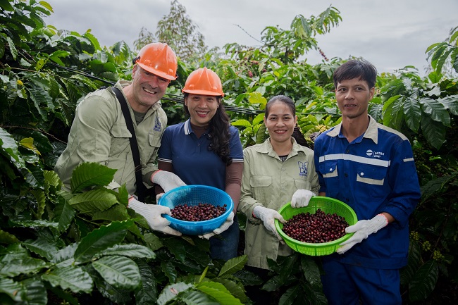 Simexco Daklak ghi dấu cột mốc 30 năm phát triển bằng chuỗi hoạt động vì cộng đồng