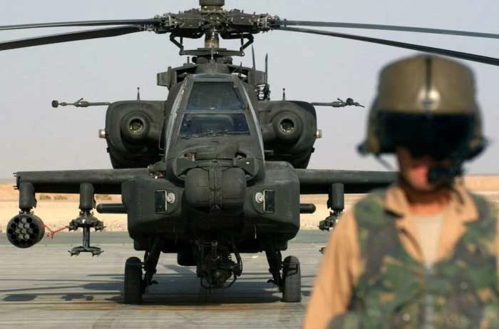 Trực thăng tấn công Apache.