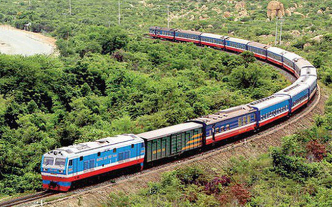 Đường sắt chạy thêm tàu, giảm giá vé đến 30% dịp hè