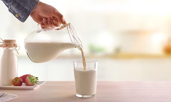 Bí quyết chăm sóc da đơn giản bằng... sữa tươi của sao Hàn