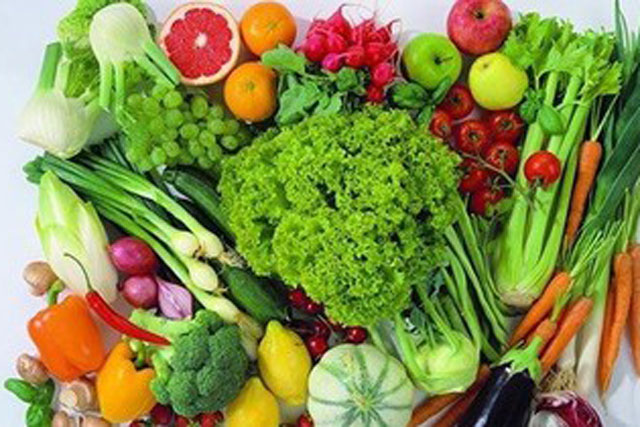 Sai lầm khi ăn rau có thể gây bệnh cho cả nhà