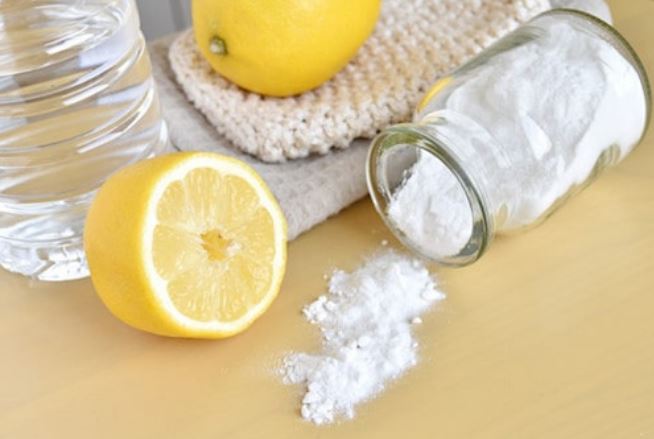 Quần áo dính nước chè, cà phê giặt xà phòng không sạch: Làm theo cách này vết bẩn hết ngay