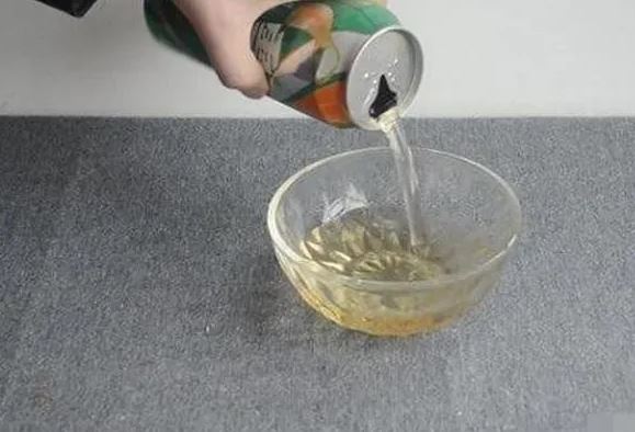 Trộn bia với muối giải quyết nhiều vấn đề gia đình nào cũng cần