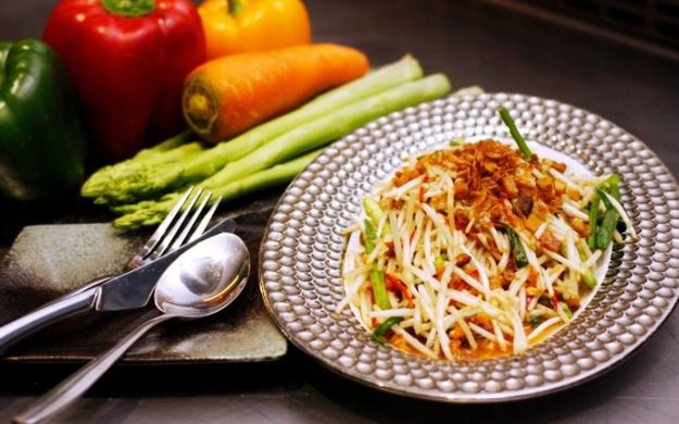 Lo&#x1EA1;i rau n&#x1EA3;y m&#x1EA7;m l&#x1EA1;i b&#x1ED5; g&#x1EA5;p ch&#x1EE5;c l&#x1EA7;n, &#x103;n s&#x1ED1;ng hay ch&#xED;n &#x111;&#x1EC1;u t&#x1ED1;t