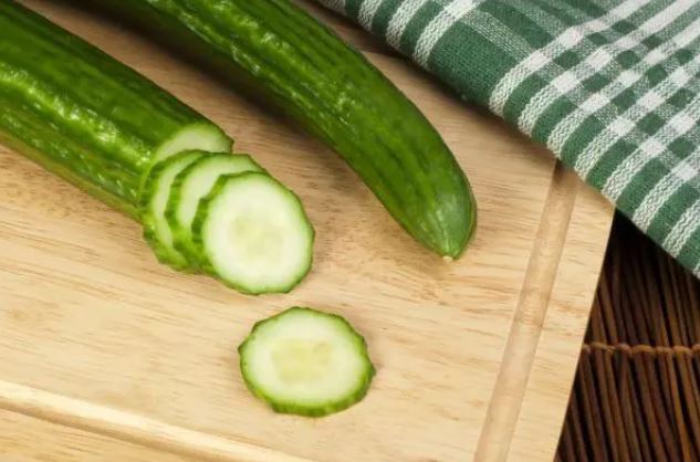 Loại quả giúp thanh nhiệt, bổ sung nước và giảm cân cực tốt, "ăn vã" đã ngon, chấm muối lại càng hấp dẫn