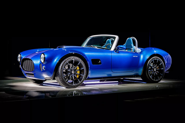 Chi tiết AC Cobra GT Roadster - mẫu xe hoài cổ mạnh 663 mã lực
