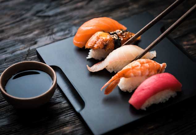 Tại sao người Nhật ăn cá sống mỗi ngày mà không sợ bị nhiễm ký sinh trùng?