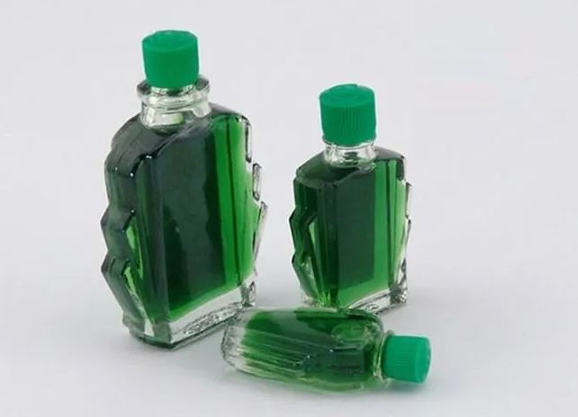 Đặt lọ dầu gió trong nhà vệ sinh: Lợi ích tuyệt vời, tiết kiệm tiền triệu mỗi năm