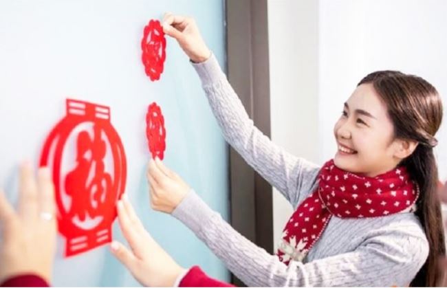 Treo gì trước cửa nhà để giữ bình yên?