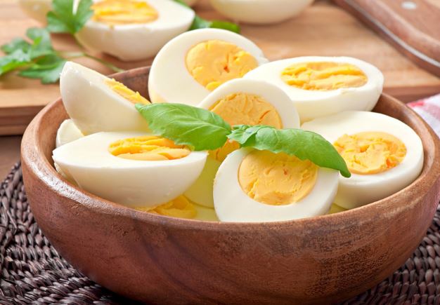 4 sai lầm khi cho trẻ ăn trứng mất sạch dinh dưỡng, khiến trẻ càng ăn càng thấp lùn