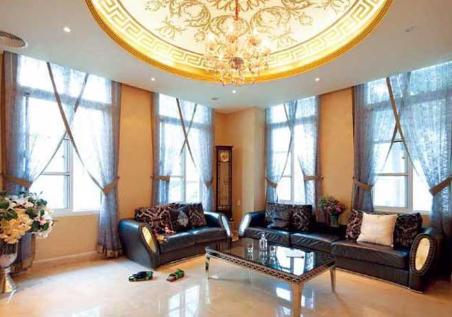 'Đột nhập' căn biệt thự triệu đô của Mai Thu Huyền phim 'Những ngọn nến trong đêm'