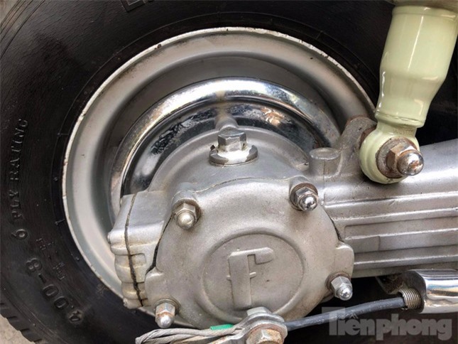 Dân chơi Hà thành chi hơn 10.000 USD 'săn' xe gắn máy đời cổ ảnh 8