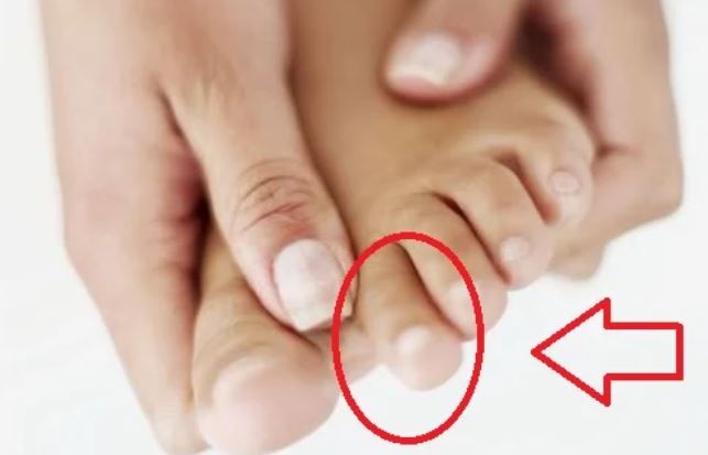 Thầy tướng số chỉ rõ: Nhìn chiều dài ngón chân thứ 2, biết hậu vận bạn giàu sang hay nghèo hèn mạt kiếp?