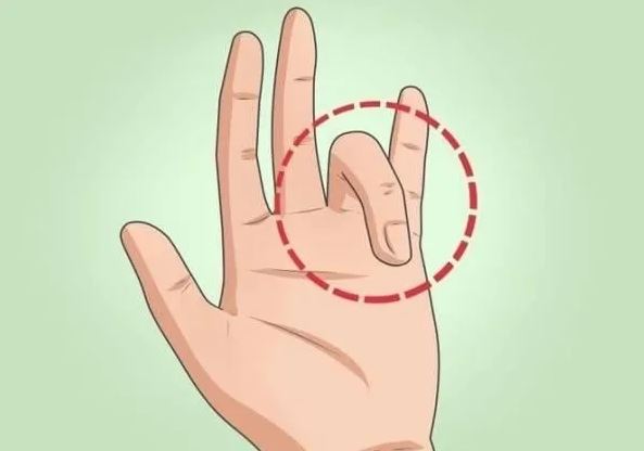 Ngón áp út có 1 trong 5 dấu hiệu này, đàn ông hay đàn bà đều mang số mệnh giàu sang, sung túc