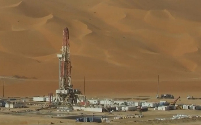 OPEC+ thảo luận khả năng cắt giảm sản lượng dầu