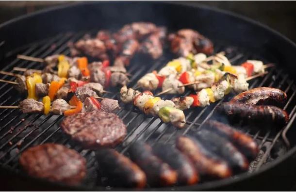 6 cách giảm chất gây ung thư khi ăn thịt nướng