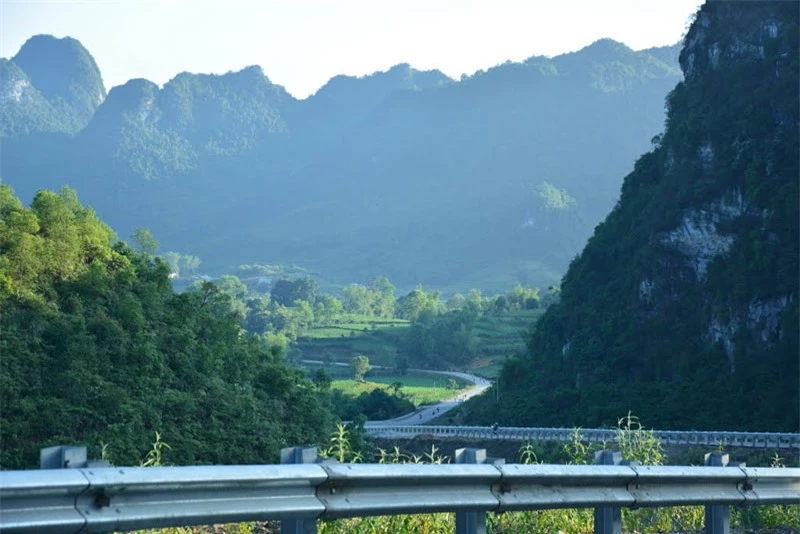 Trong chiến tranh biên giới Việt-Trung năm 1979, đèo là “lá chắn” kiên cố cho quân ta. Ảnh: Vu Son.