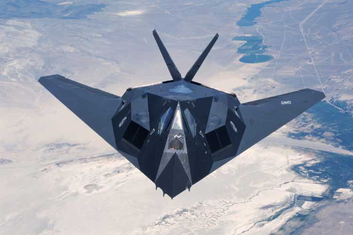 Cận cảnh những chiếc máy bay tàng hình F-117 nhận nhiệm vụ mới sau 15 năm "nghỉ hưu"