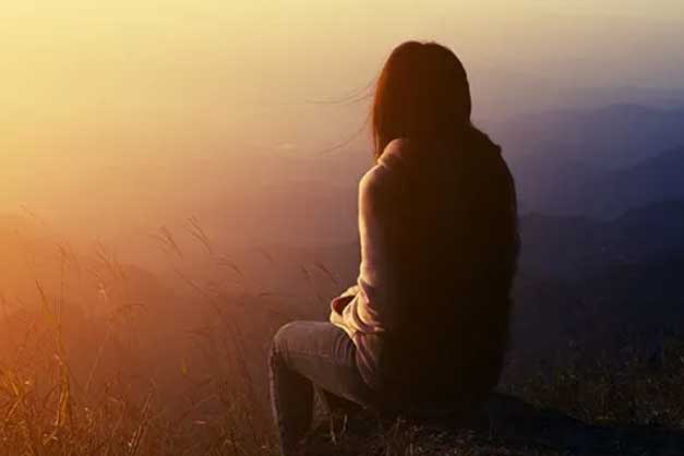 Kinh nghiệm các cụ: Những người có ”số khổ” làm gì cũng kém cỏi đều có 3 điểm, rất chính xác