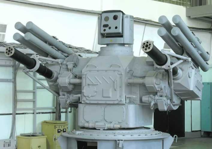 CLIP: “Tấm khiên sắt” tạo ra 10.000 viên đạn/phút bảo vệ chiến hạm Nga