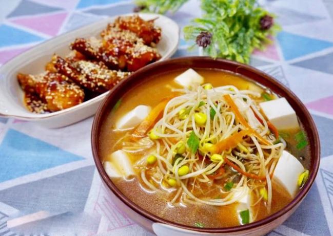 Cách nấu canh đậu phụ theo cách mềm ngon, bồi bổ cho cả gia đình