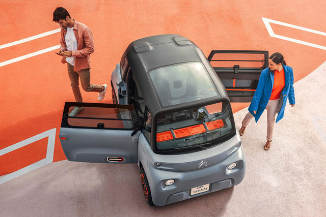 Thế giới đại đồng với xe điện mini