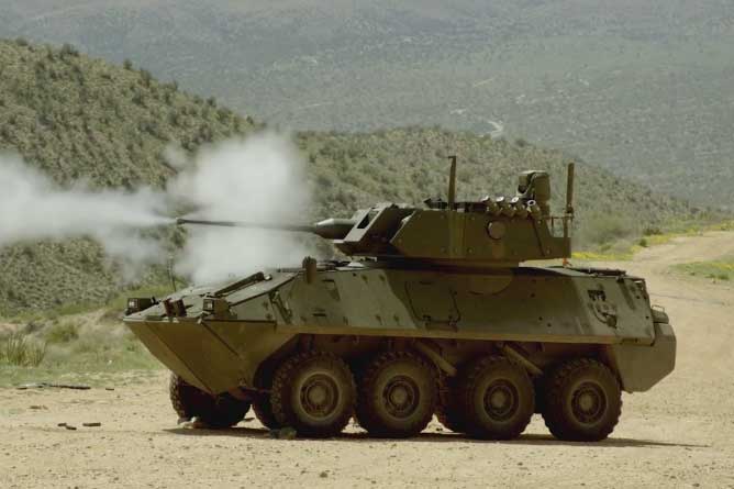 Clip: Pháo tự động MK44 Bushmaster II của Mỹ