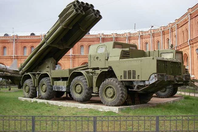 BM-30 Smerch.