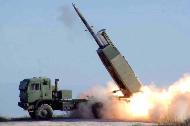 M142 HIMARS.