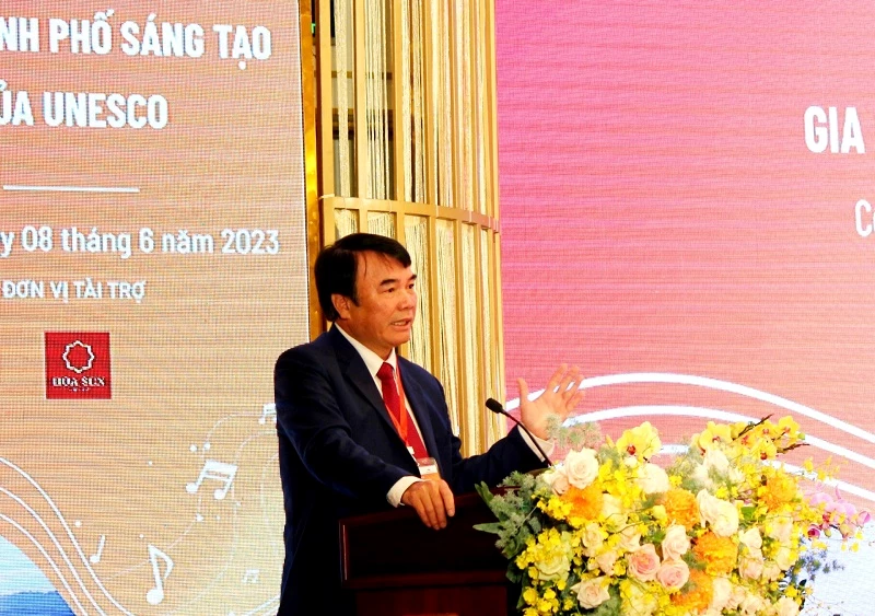TS Phạm S - Phó Chủ tịch UBND tỉnh Lâm Đồng, chia sẻ tại hội thảo.