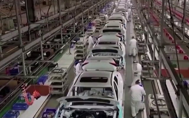 Kinh tế toàn cầu đang bấp bênh và hướng tới sự tăng trưởng chậm lại