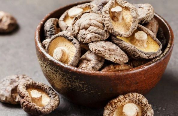 4 loại rau rẻ bèo bổ như thuốc quý, đi chợ nhìn thấy chớ dại bỏ qua