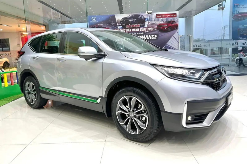 Tháng 6, Honda CR-V tiếp tục giảm 100% phí trước bạ, khách mua tiết kiệm 150 triệu