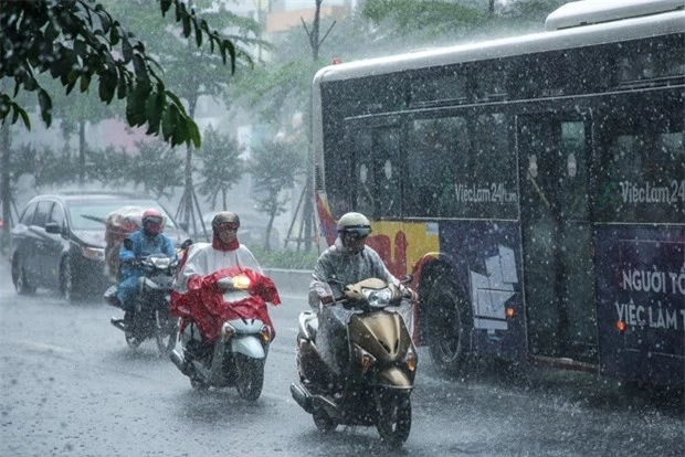 Dự báo thời tiết ngày 9/6/2023: Hà Nội có mưa to đến rất to