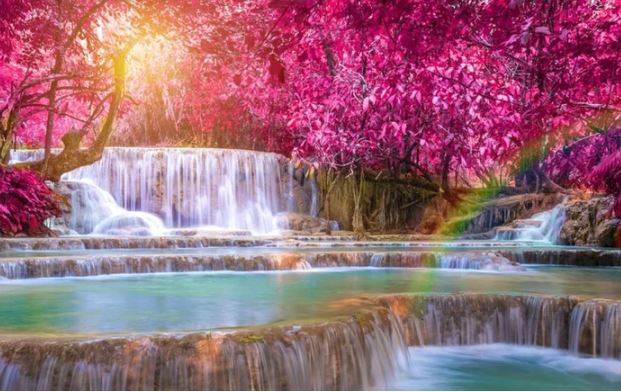 Ngọn thác "đẹp như cổ tích" khiến du khách mê mẩn