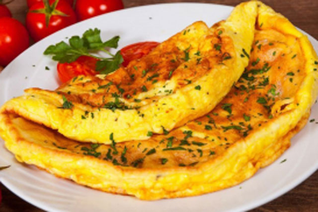 Cách rán trứng thơm ngon mềm tan trong miệng, ai cũng thích mê