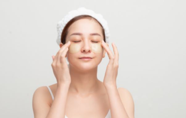 5 cách kiềm nhờn cho da, giảm tình trạng bít tắc lỗ chân lông và mụn nhọt