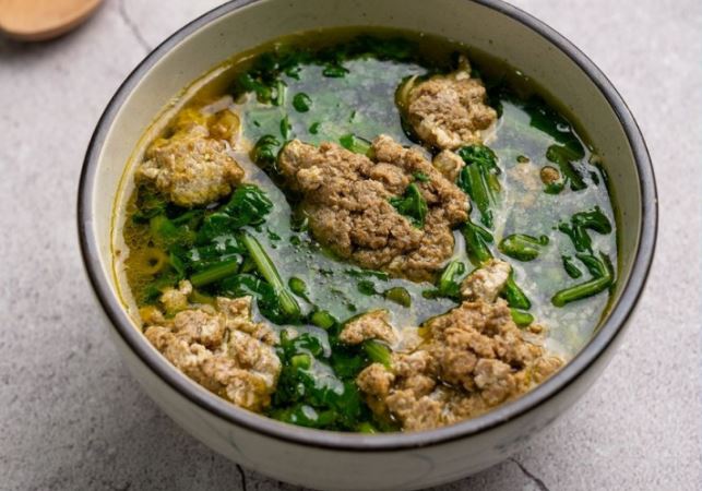 Nấu canh cua gạch đóng thành tảng nổi tự nhiên, ngọt đậm gấp 10 lần