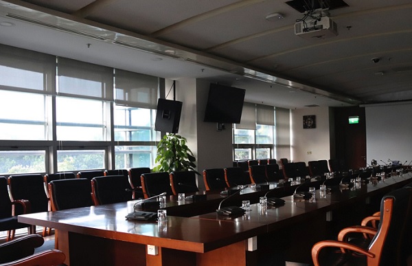 Thủ tướng kêu gọi toàn dân tăng cường tiết kiệm điện
